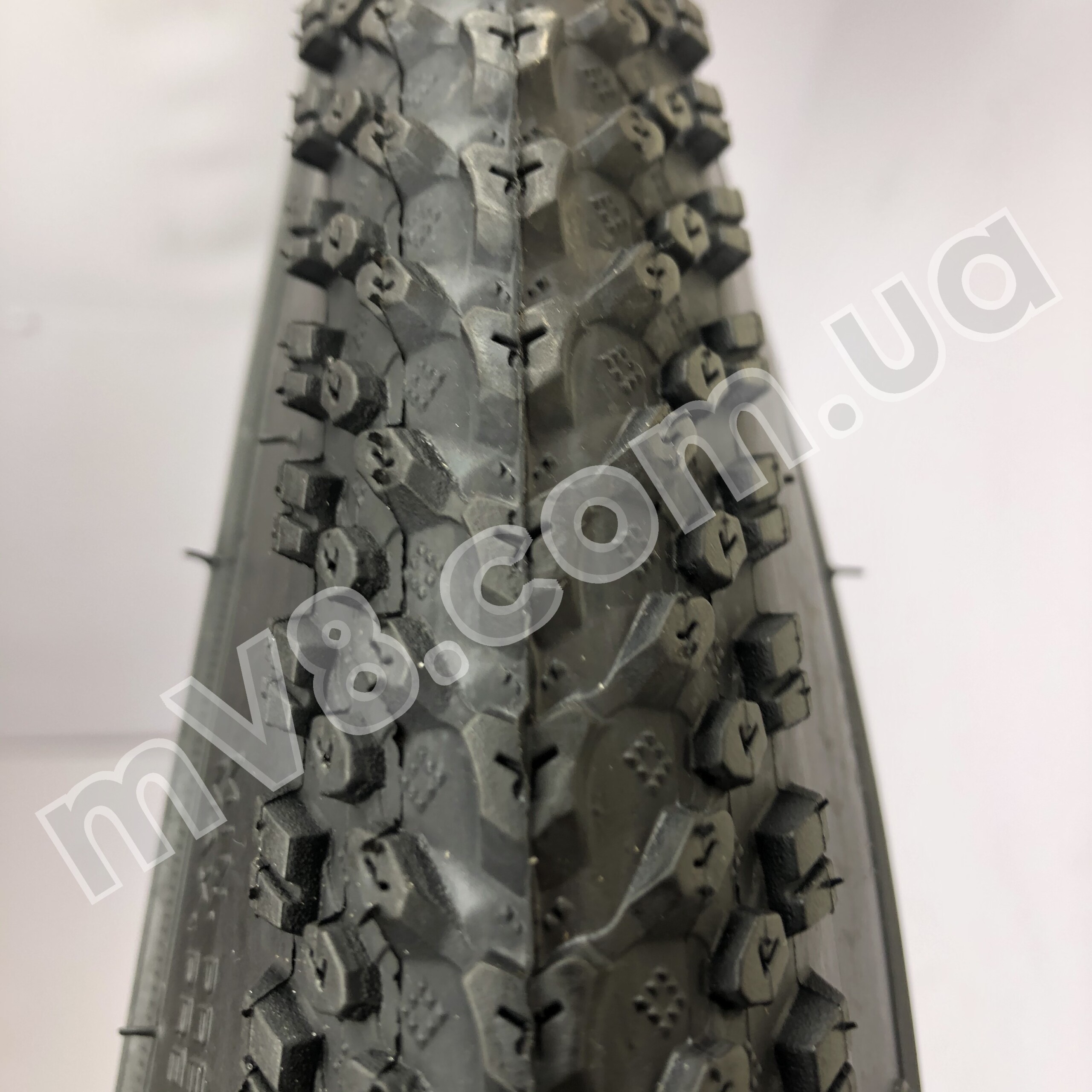 Покришка з шипами Chao Yang 24х1.95 (47-507)
